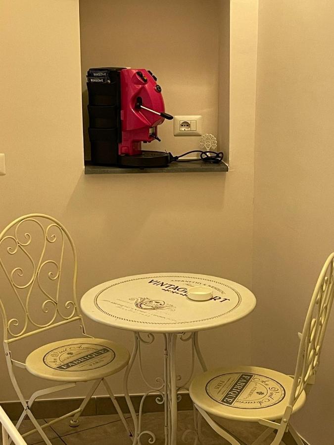 나폴리 Beb La Gemma B&B 외부 사진